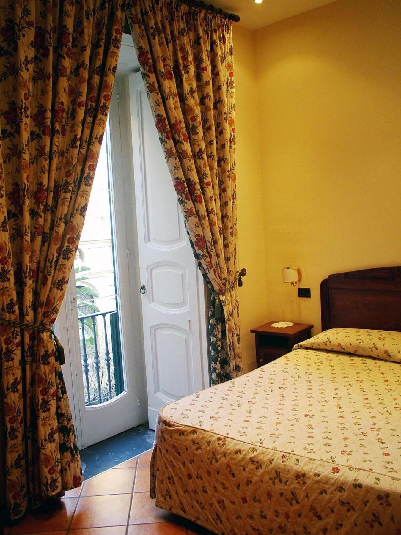 Locanda Dell'Arte نابولي المظهر الخارجي الصورة