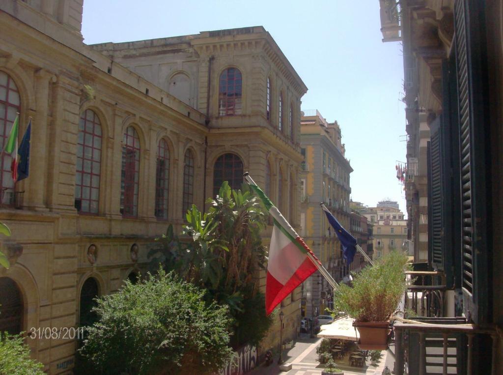 Locanda Dell'Arte نابولي المظهر الخارجي الصورة